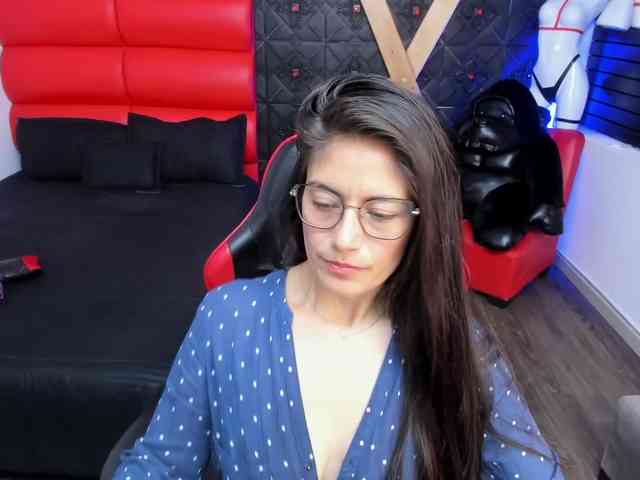 Sara69- Sara69-