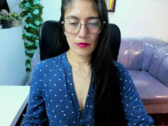 Sara69- webcam