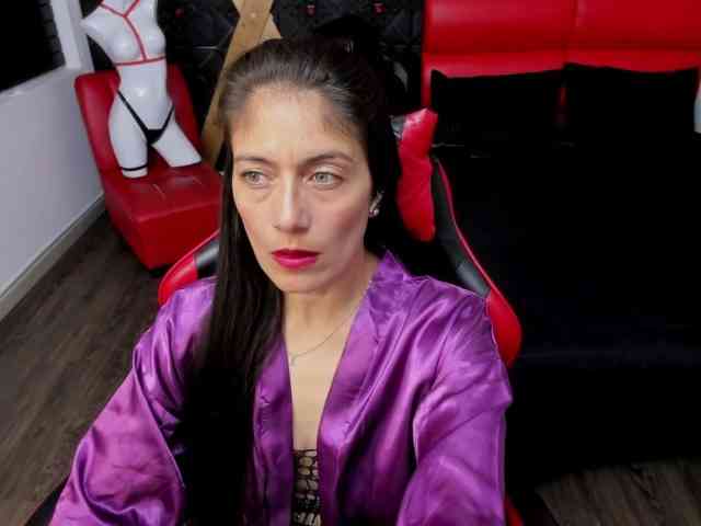 Sara69- webcam