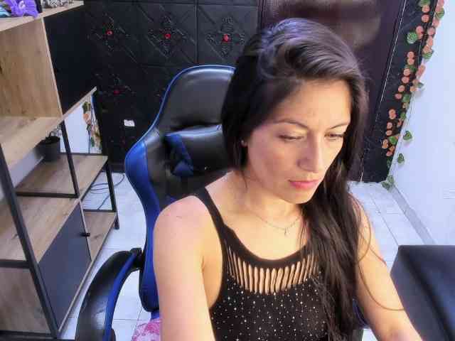 Sara69- webcam