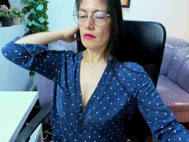 Sara69- webcam