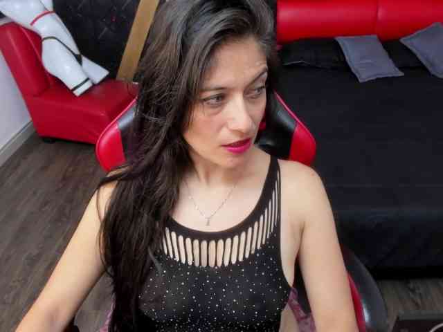 Sara69- webcam
