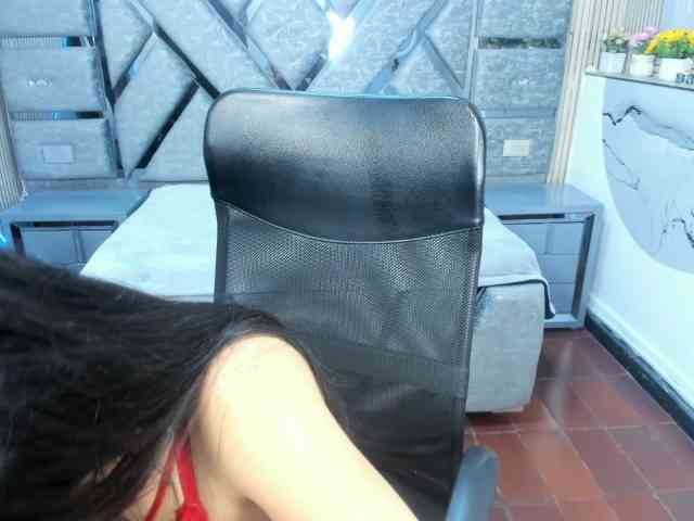 Sara69- webcam