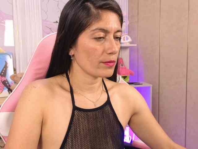 Sara69- webcam