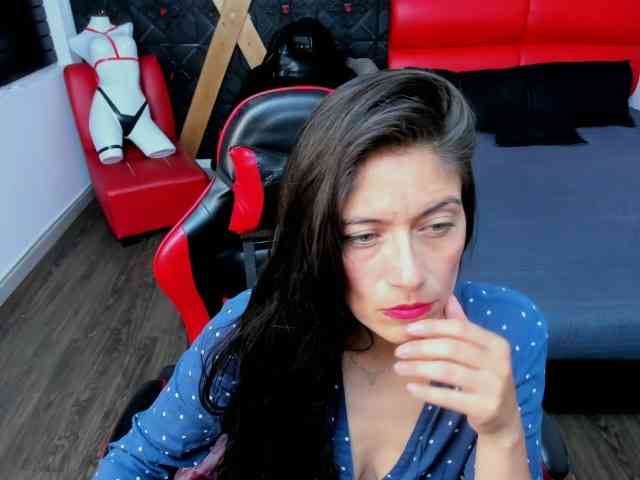 Sara69- webcam