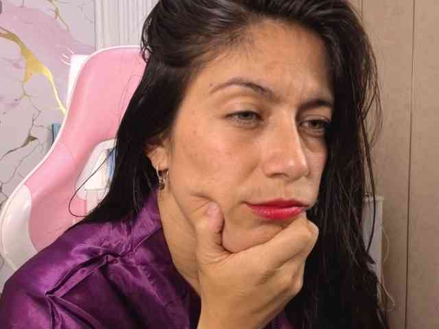 Sara69- webcam