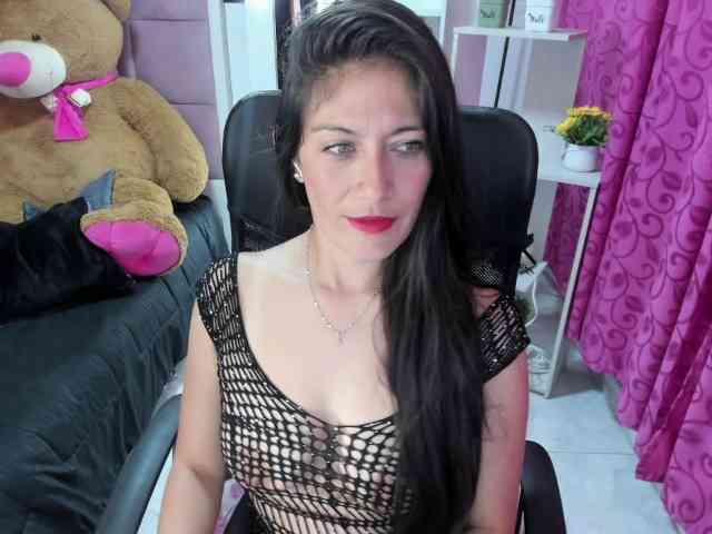Sara69-