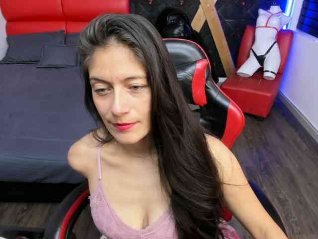 Sara69- webcam