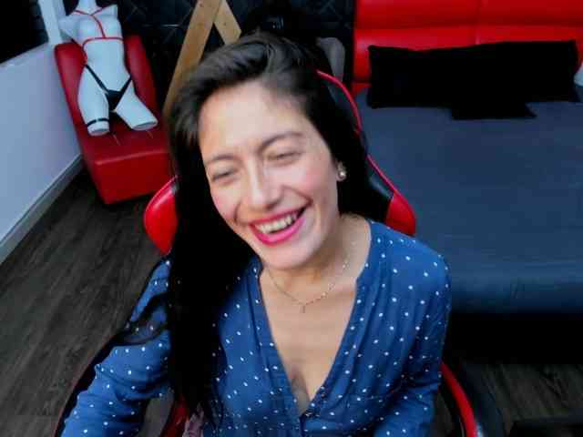 Sara69- webcam