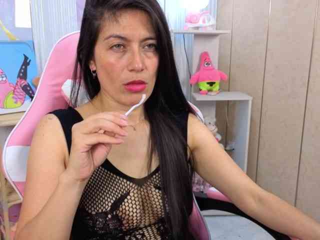 Sara69- webcam