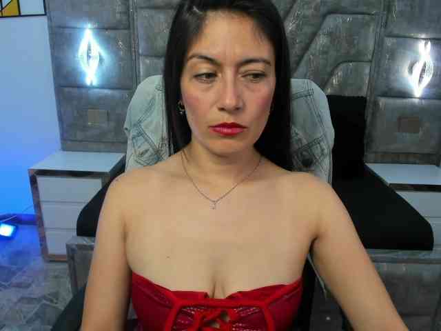 Sara69- webcam