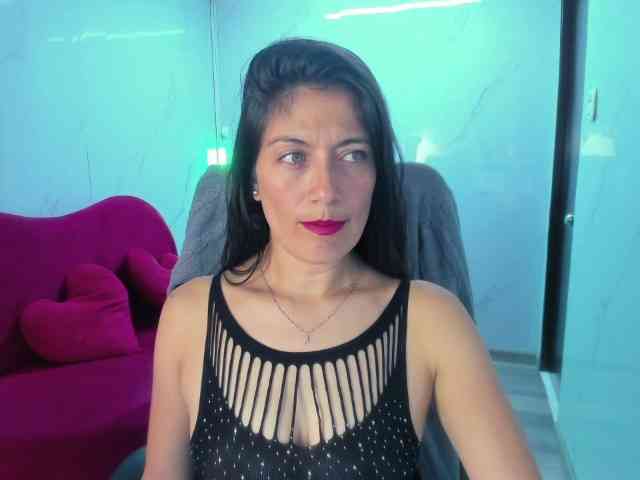 Sara69- webcam