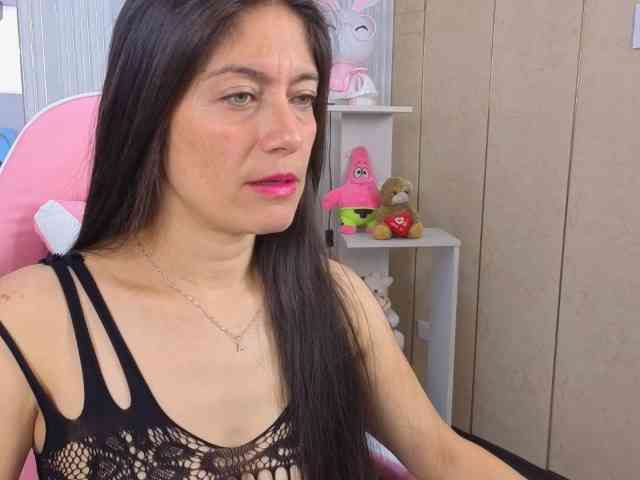 Sara69-