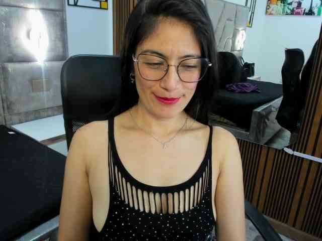 Sara69- webcam