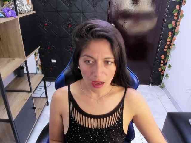 Sara69- webcam