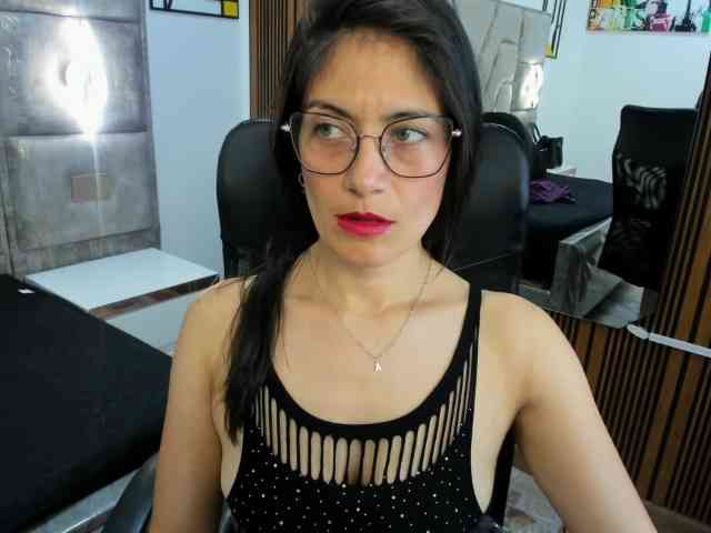 Sara69- webcam