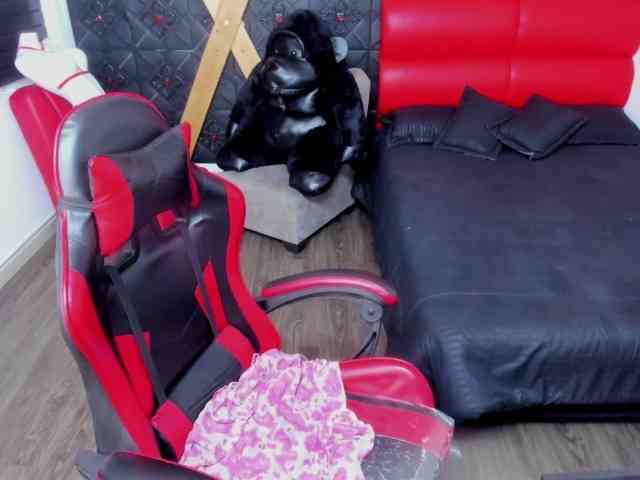 Sara69- webcam