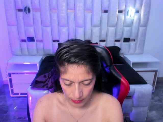 Sara69- webcam
