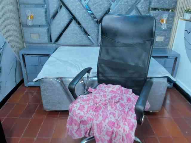 Sara69- webcam