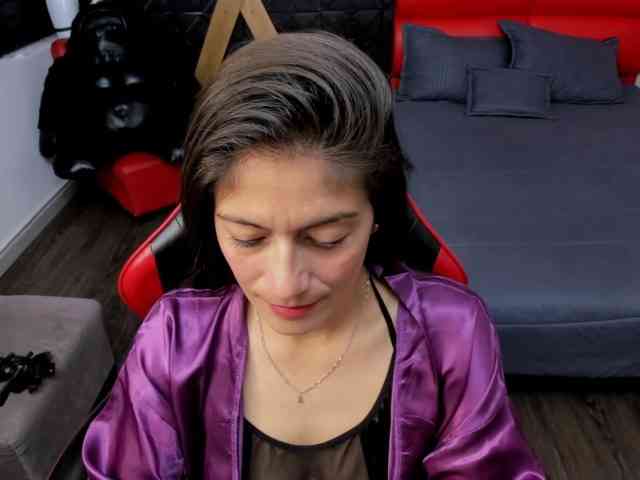 Sara69- webcam