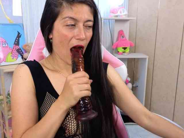 Sara69- webcam