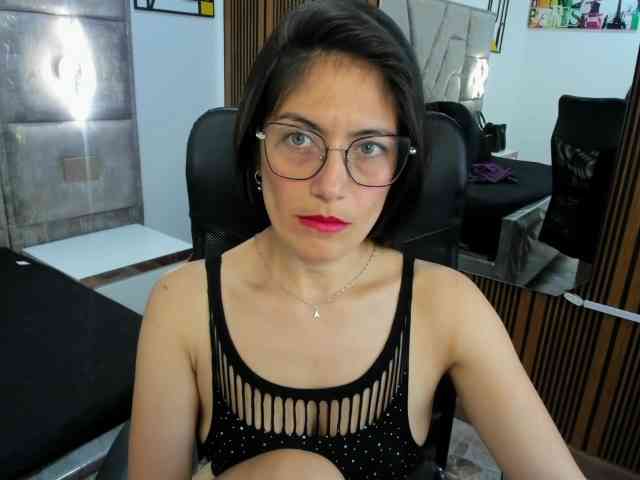 Sara69- webcam