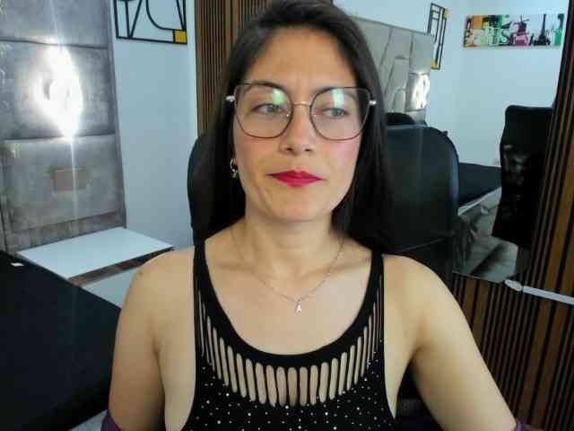Sara69- webcam