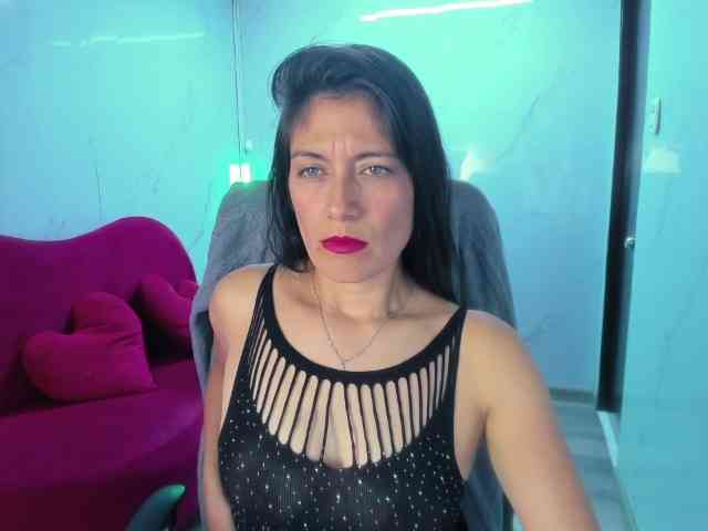 Sara69- webcam