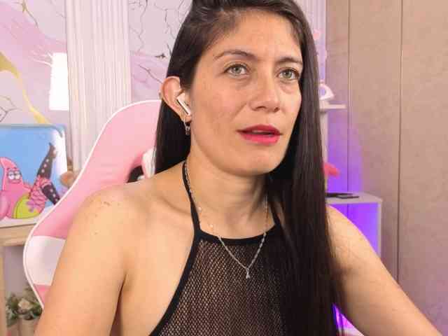 Sara69- webcam