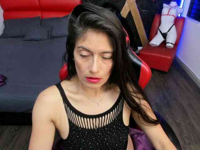 Sara69- webcam