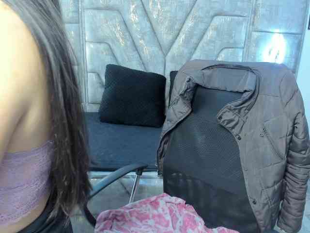 Sara69- webcam