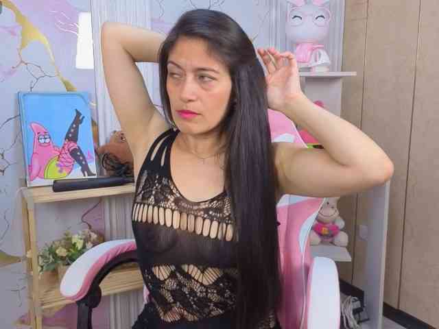 Sara69- webcam