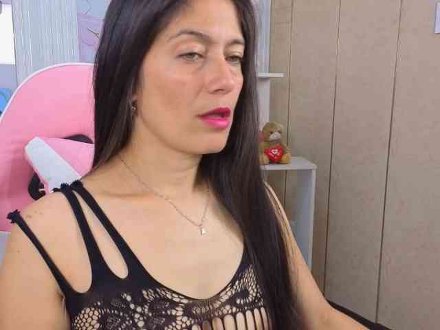 Sara69- webcam