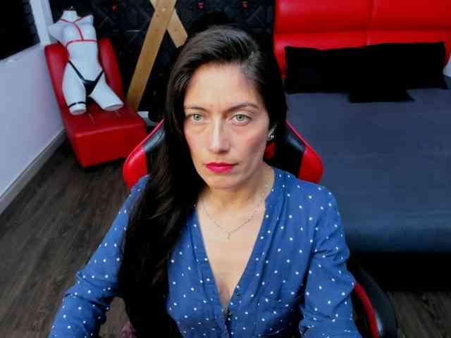 Sara69- webcam