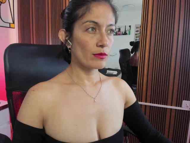 Sara69- webcam