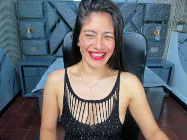 Sara69- webcam