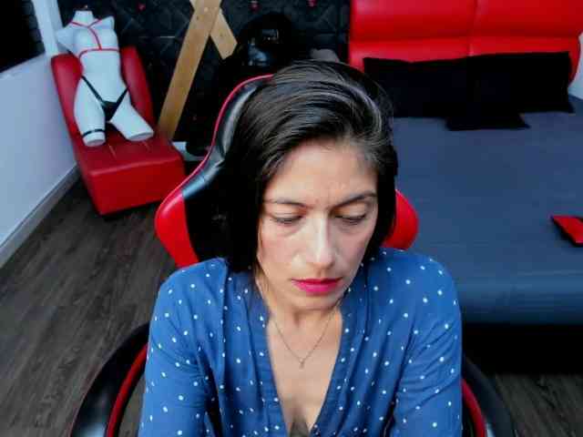 Sara69- webcam