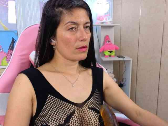 Sara69- webcam