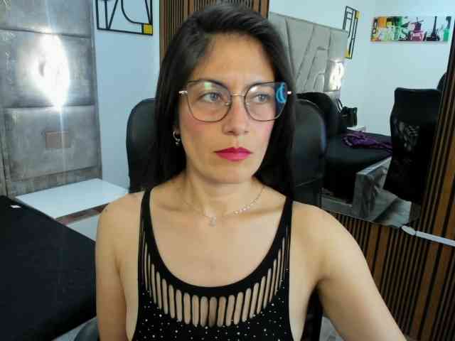 Sara69- webcam