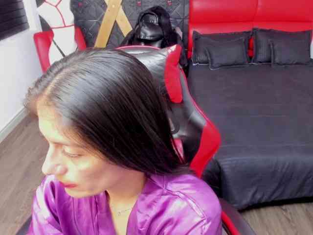 Sara69- webcam