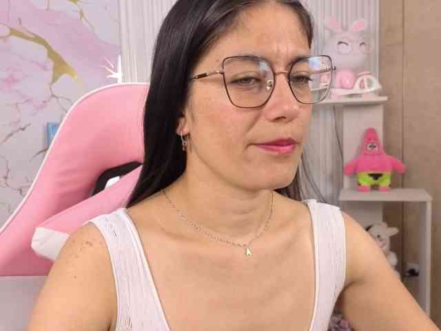 Sara69- webcam