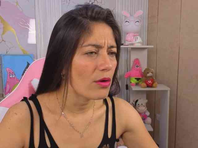 Sara69-
