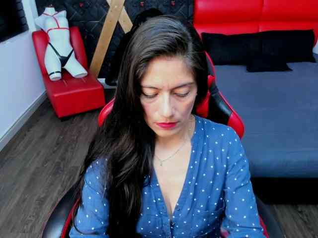 Sara69- webcam