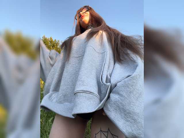 Nana-Brrrrr live cam