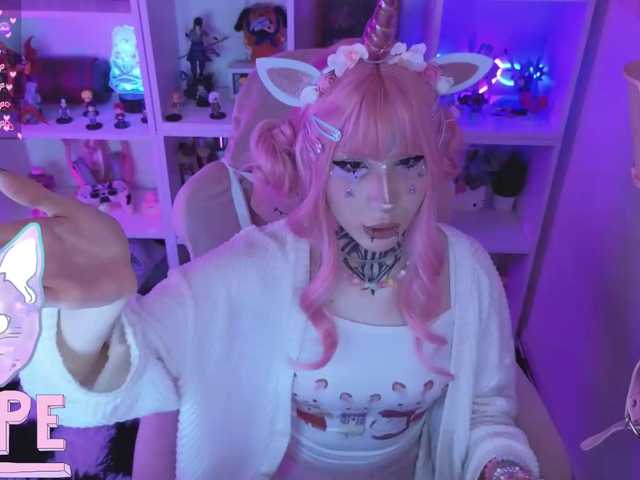 Nanka-bananka live cam on BongaCams