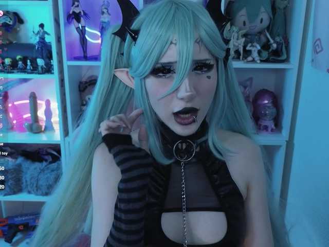 Nanka-bananka live cam on BongaCams