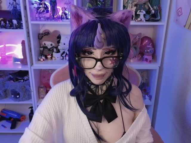 Nanka-bananka live cam on BongaCams