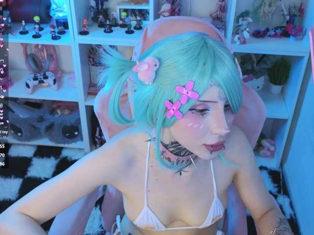 Nanka-bananka live cam on BongaCams