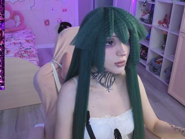 Nana-Brrrrr live cam preview