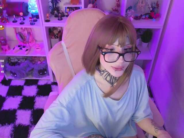 Nanka-bananka live cam on BongaCams